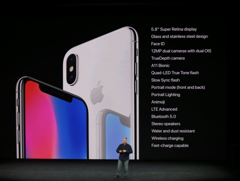 "آبل" تطرح النسخة الخاصة  iPhone X  بتصميم جديد وأسعار تبدأ من 1000 دولار 