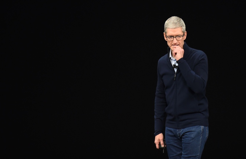 "آبل" تطرح النسخة الخاصة  iPhone X  بتصميم جديد وأسعار تبدأ من 1000 دولار 