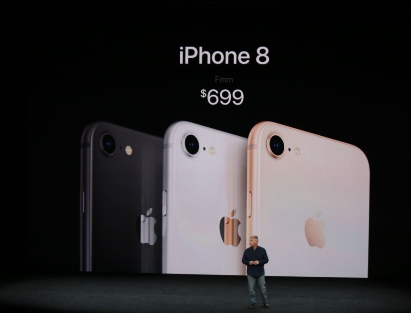 "آبل" تطرح النسخة الخاصة  iPhone X  بتصميم جديد وأسعار تبدأ من 1000 دولار 