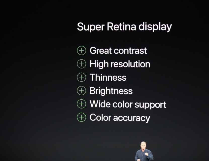 "آبل" تطرح النسخة الخاصة  iPhone X  بتصميم جديد وأسعار تبدأ من 1000 دولار 