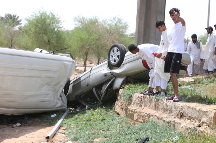 سقوط مركبتين من على كبري في الرياض .. وإصابة 6 أشخاص