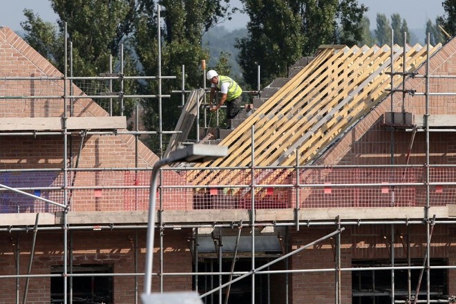 تراجع عدد مشروعات الإسكان الجديدة في أمريكا إلى أقل مستوياته منذ عام