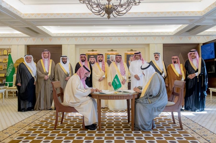 أمير القصيم يرعى توقيع عقود إنشاء 50 وحدة سكنية لجمعية الإسكان