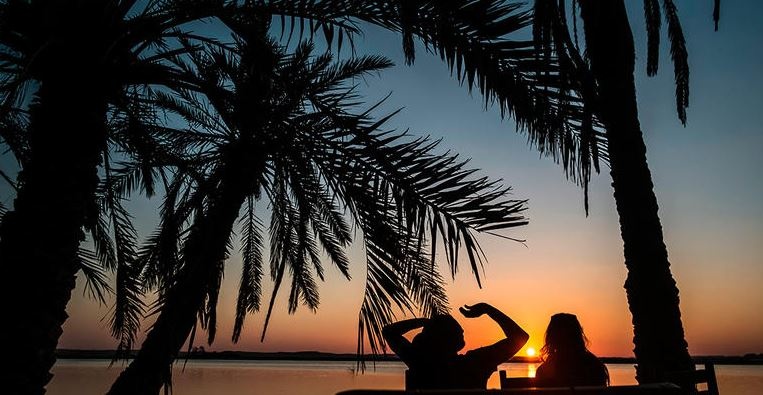 من بينها دبي والأردن وعمان ومصر.. هذه أفضل الوجهات الشتوية المشمسة!