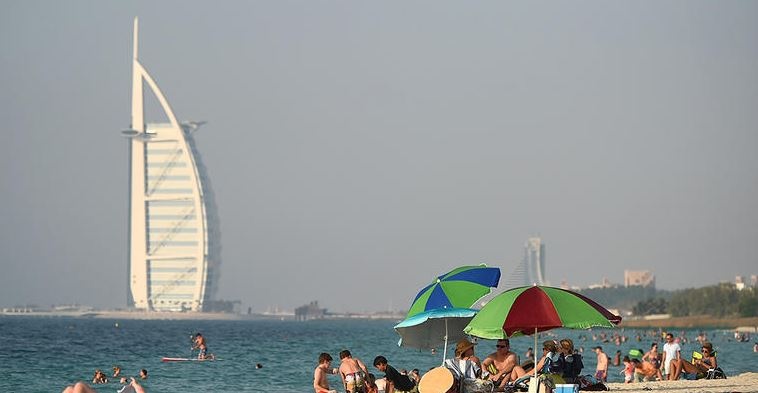 من بينها دبي والأردن وعمان ومصر.. هذه أفضل الوجهات الشتوية المشمسة!