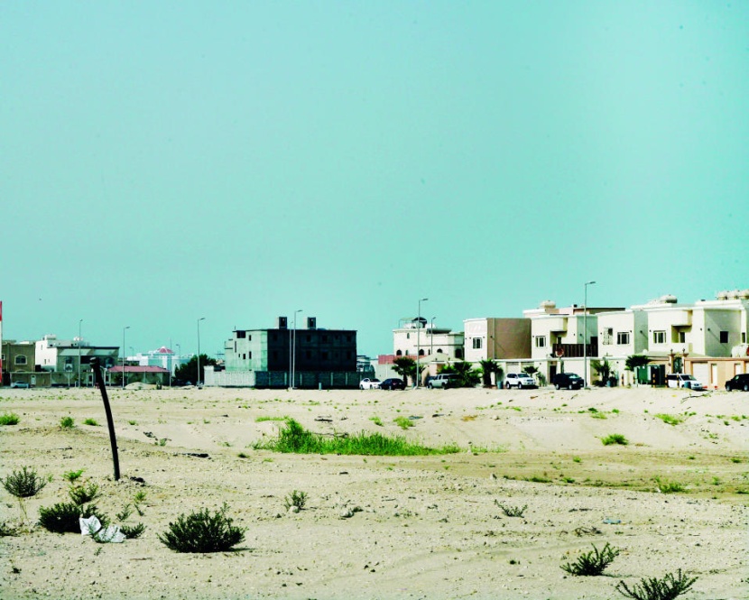 «العدل» تصنف 64 ألف قطعة أرض بيضاء.. وترفعها إلى «الإسكان»