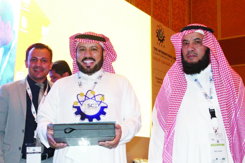 تكريم المهندس محمد الشمالي في المؤتمر والمعرض الهندسي الدولي
