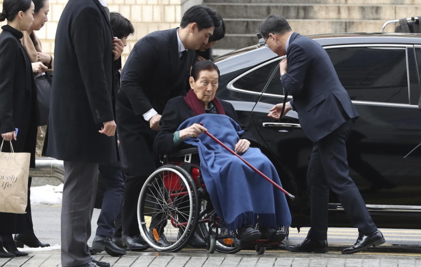 سجن مؤسس خامس أكبر شركة في كوريا الجنوبية