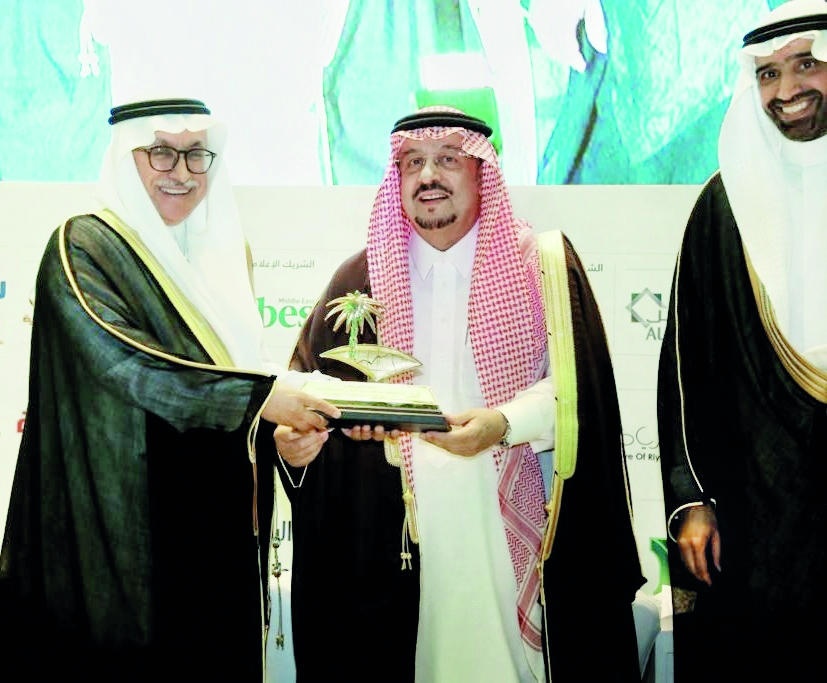 البنك الأهلي شريك استراتيجي في التنمية الاقتصادية بالمملكة