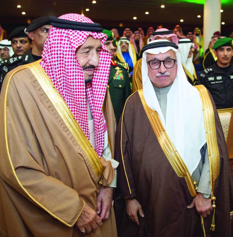 خادم الحرمين يكرم البنك الأهلي لدعمه المهرجان الوطني للتراث ورعايته أوبريت الجنادرية 32