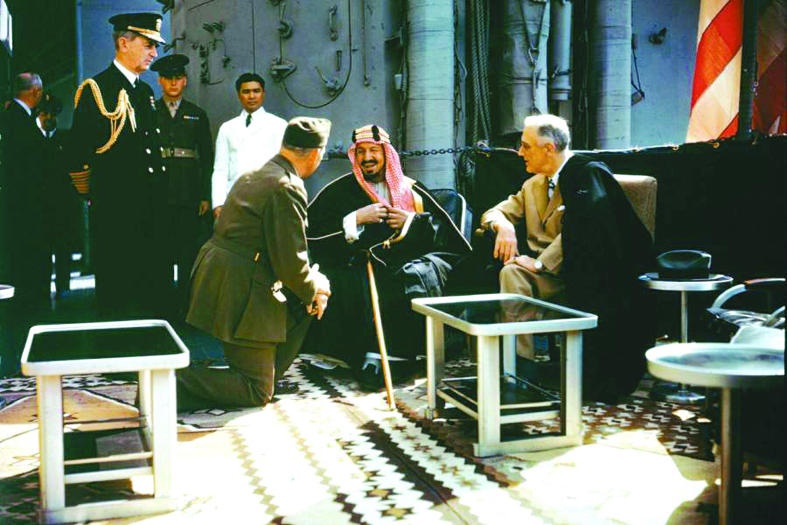 منذ «كوينسي» وحتى «نيوم» .. طريق السلام  يمر عبر السعودية