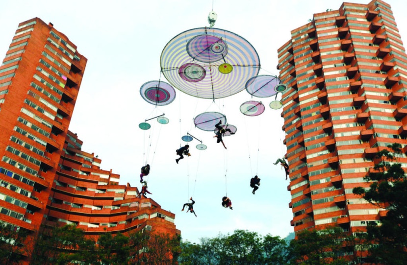 فنون مسرحية