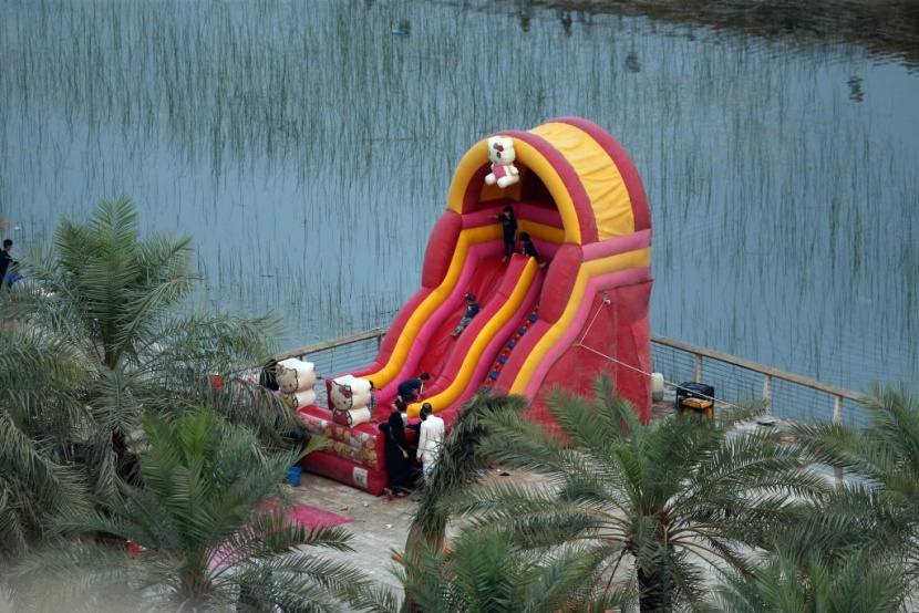 أمطار الرياض تجذب الأهالي للمتنزهات الطبيعية