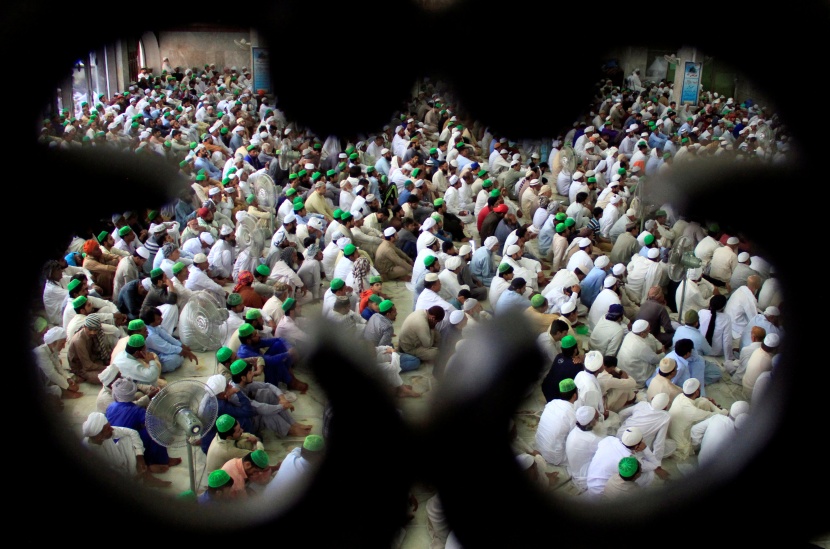 قصة مصورة: رمضان حول العالم