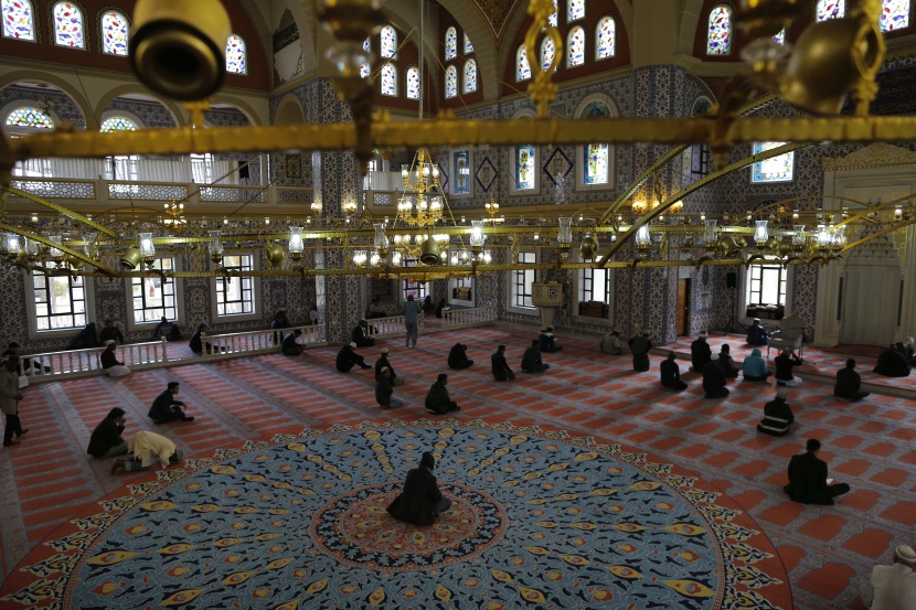 قصة مصورة: رمضان حول العالم