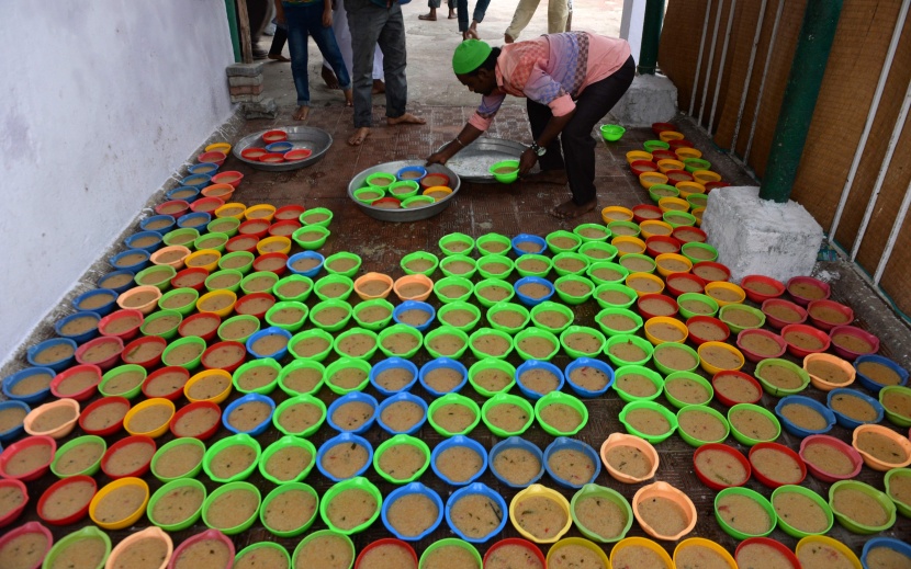 قصة مصورة: رمضان حول العالم