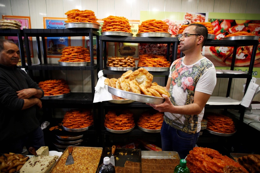 قصة مصورة: رمضان حول العالم