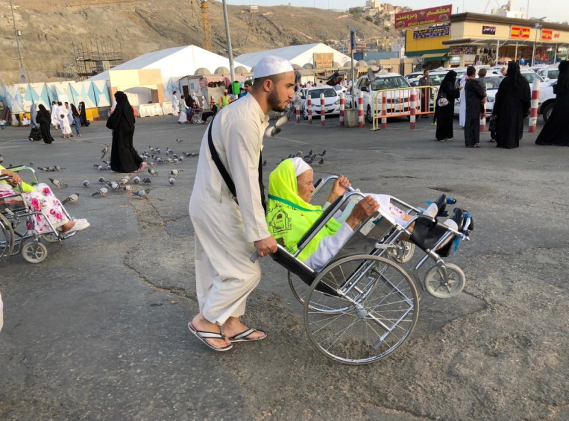 قصة مصورة: رمضان من البيت العتيق