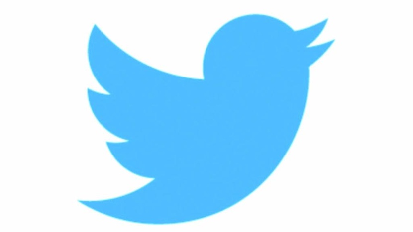 بعد «فيسبوك» و«كريم» .. «تويتر» تطلب تغيير كلمات المرور