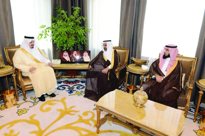 أمير عسير يشكر رئيس القطاع الجنوبي السابق بـ«السعودية للكهرباء» لجهوده في مجال الطاقة الكهربائية
