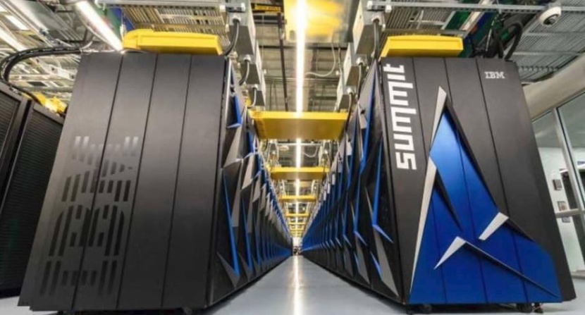 بحجم ملعبي تنس.. إمكانات "مهولة" لأسرع كمبيوتر في العالم