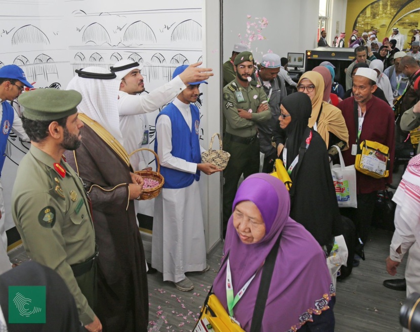 وصول الدفعات الأولى من الحجاج إلى المدينة المنورة