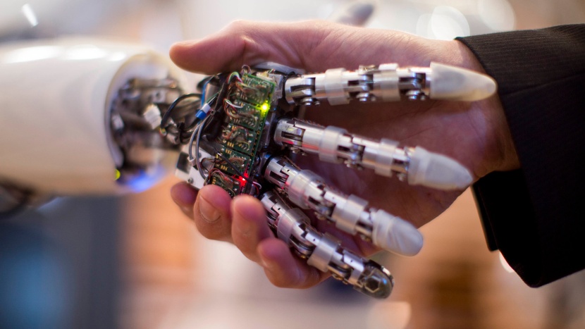 استخدام الذكاء الاصطناعي في الرقابة على محطات معالجة المياه