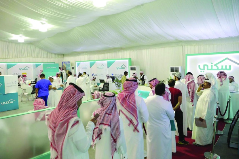 "الإسكان" تبدأ تسليم 316 فيلا جاهزة في مشروع العيينة