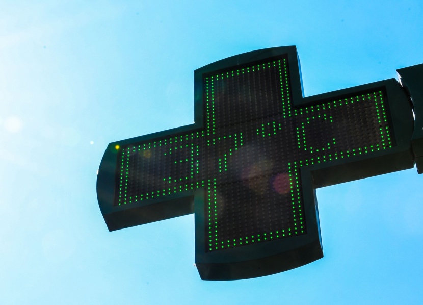 شرطة برلين ترش المياه على حديقة عامة للمساعدة على تلطيف الجو