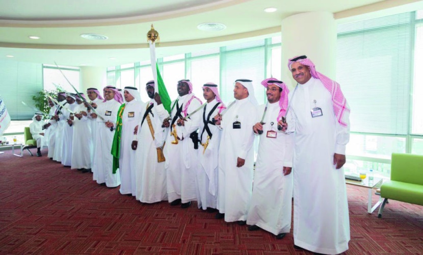 «السعودية للكهرباء» تحتفل وتهنئ منسوبيها بنجاح خطة الحج