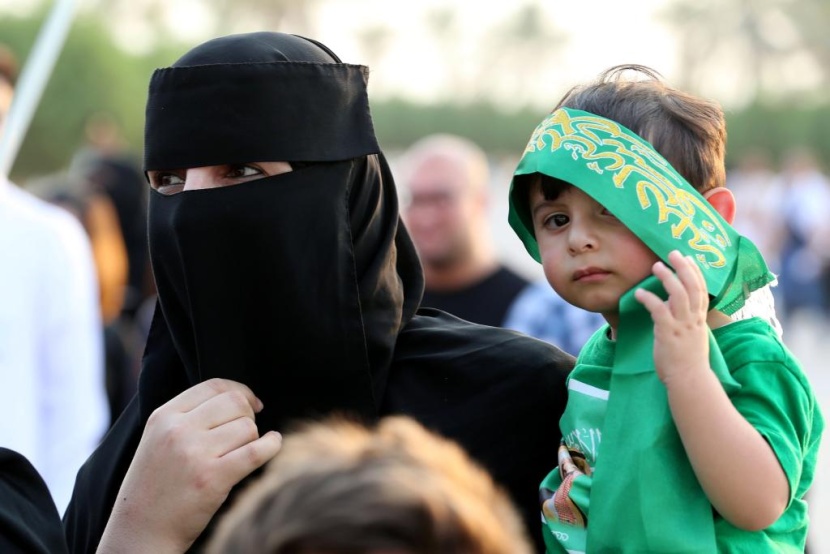 قصة مصورة: احتفالات في كل أنحاء المملكة احتفاءا بيوم الوطن