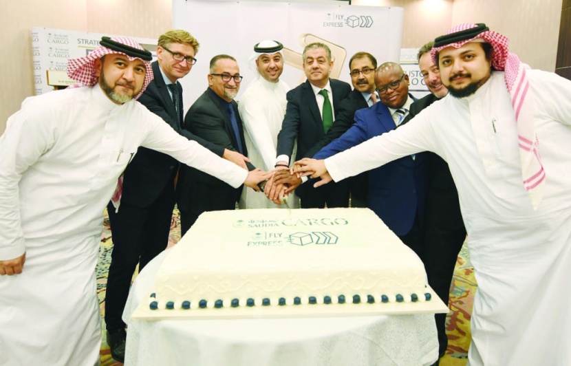 «السعودية للشحن» تدشن خدمات الشحن السريع Fly Express