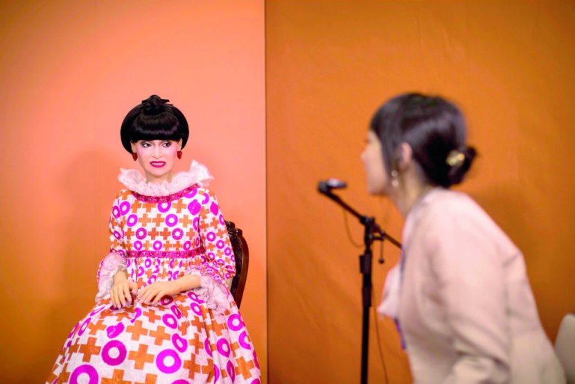 روبوت تتحدث