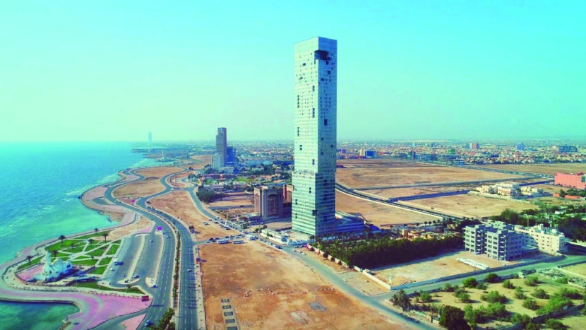تحفة معمارية تتألق على كورنيش جدة