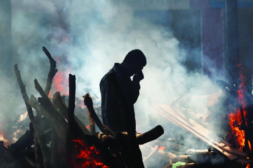 الهند .. قطار يدهس المئات