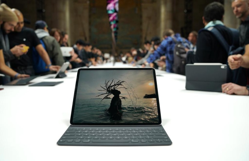 أبل تكشف النقاب عن أي باد برو الجديد