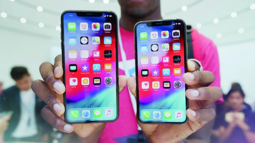 «آيفون XS» .. هاتف جديد متكامل أم نسخة مطورة من الجيل السابق؟