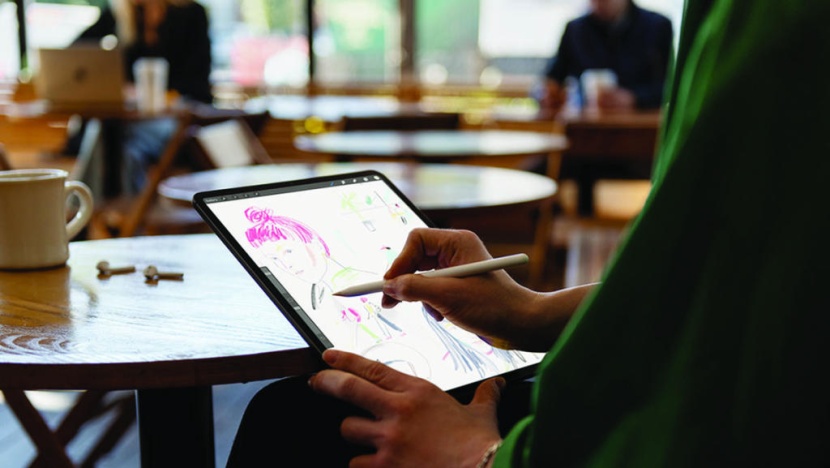 «أبل» تكشف الستار عن مجموعة جديدة من أجهزتها المتقدمة