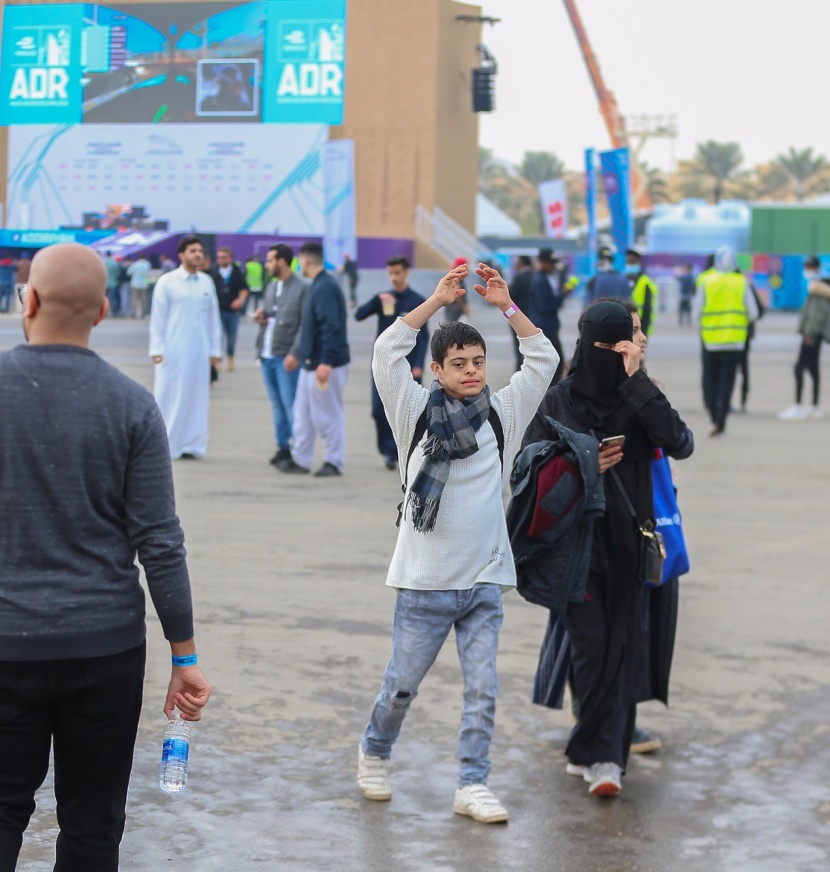 قصة مصورة : فورمولا اي الدرعية