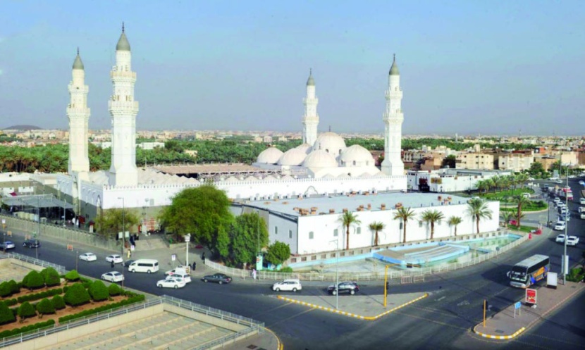 أمير المدينة يشكر الملك على فتح مسجد قباء على مدار اليوم
