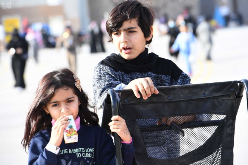 لليوم الرابع.. توافد كبير لمهرجان الجنادرية ٣٣