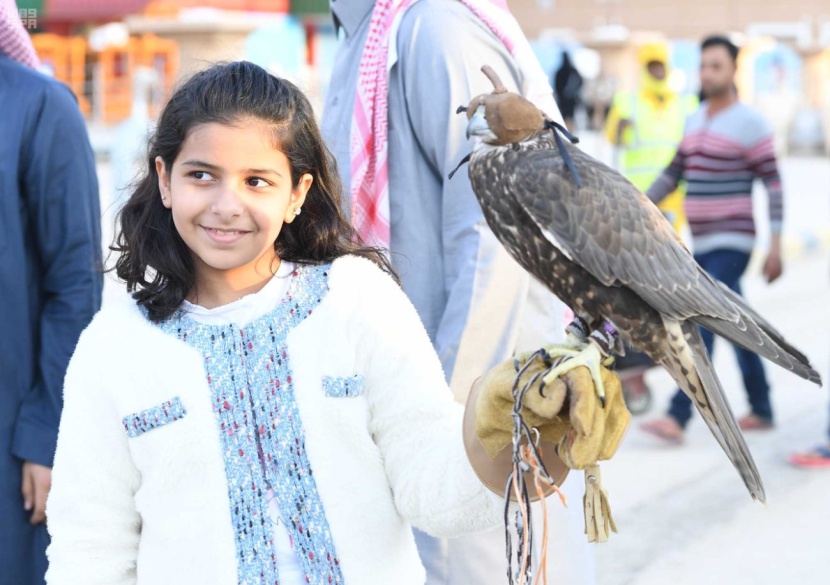لليوم الرابع.. توافد كبير لمهرجان الجنادرية ٣٣