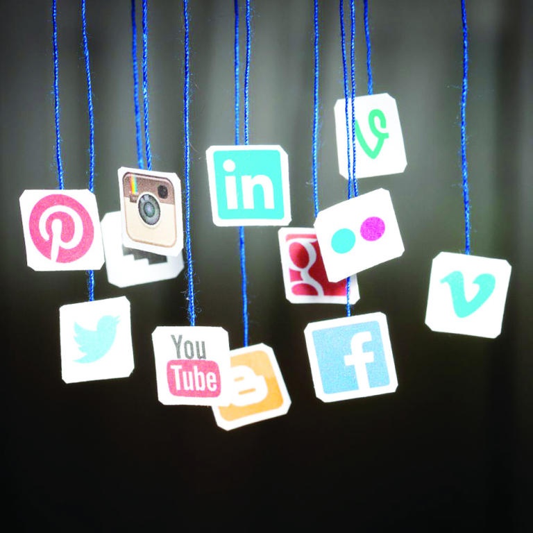تذبذب أداء الشبكات الاجتماعية في 2018.. والتحدي قائم على استمراريتها