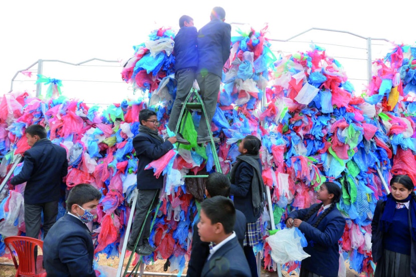 منحوتة البلاستيك