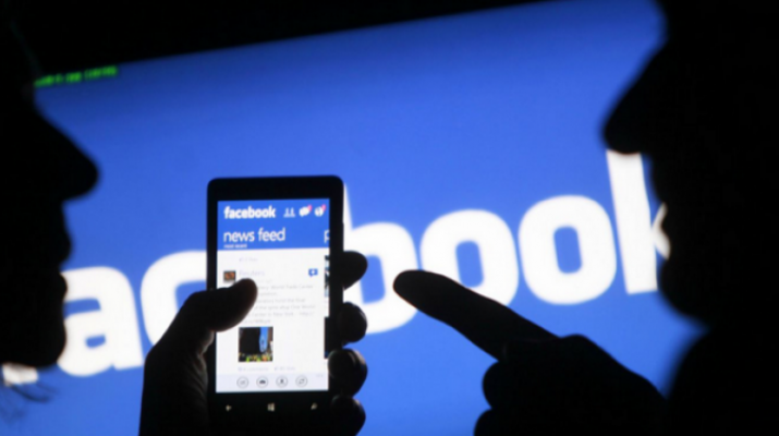 فيسبوك يناضل من أجل نيل المصداقية بعد أن تلطخ سجله بالسواد والفضائح 