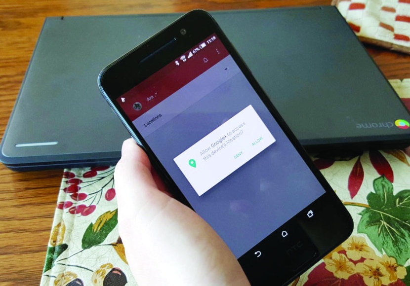 تطبيقات مخادعة تسرق بيانات المستخدمين وتستحوذ على الصلاحيات دون علمهم