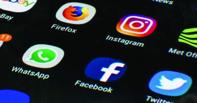 ماذا يحدث لحساباتنا على مواقع التواصل الاجتماعي بعد وفاتنا؟