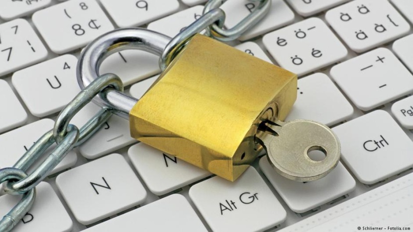 روسيا تبدأ بناء انترنت مستقل عن الخوادم العالمية الرئيسية