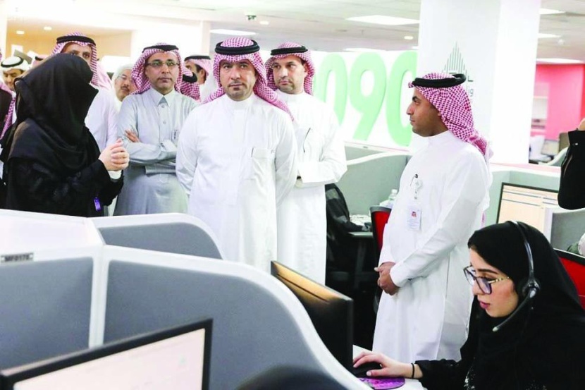 وزير الإسكان يطلق خدمة المركز الموحد للعناية بالمستفيدين