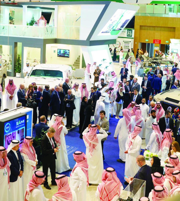 4 اتفاقيات لشركات سعودية حصيلة اليوم الـ 3 
من معرض الدفاع الدولي